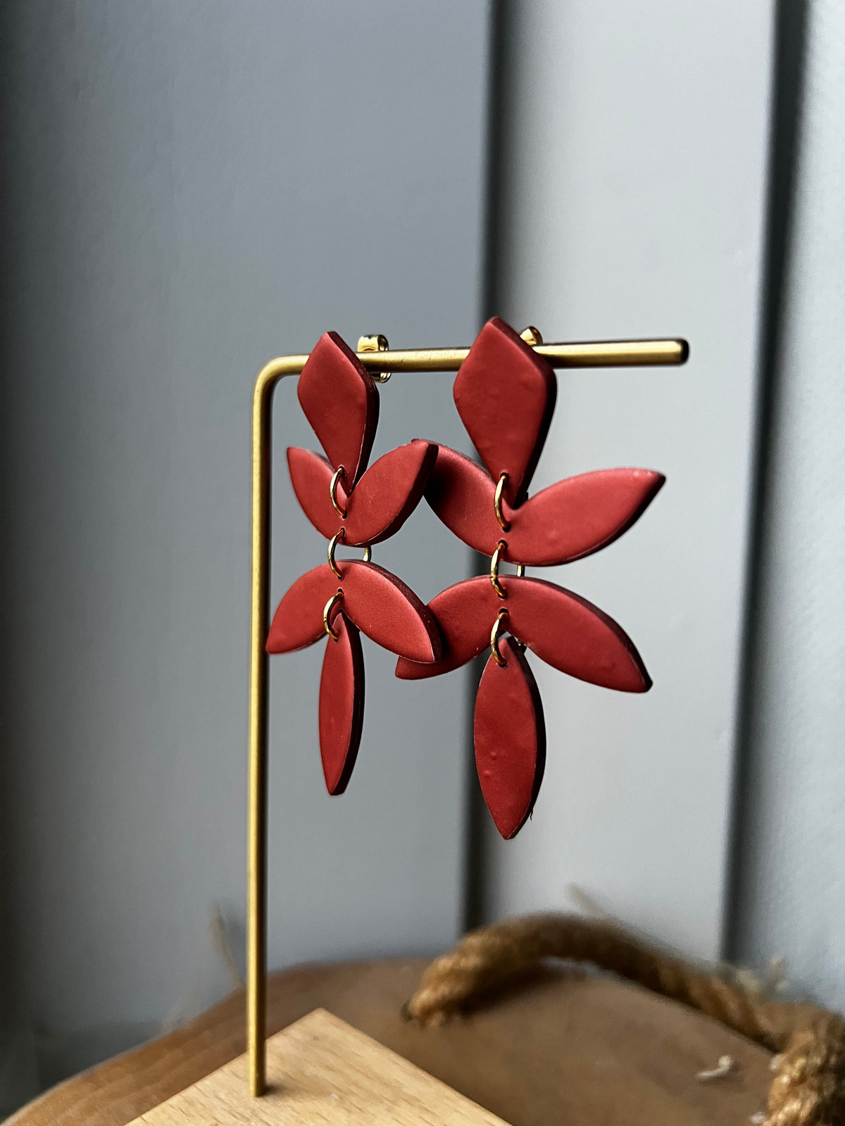 Chiara blad oorbellen - metallic copper
