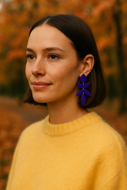 Chiara blad oorbellen - pruim